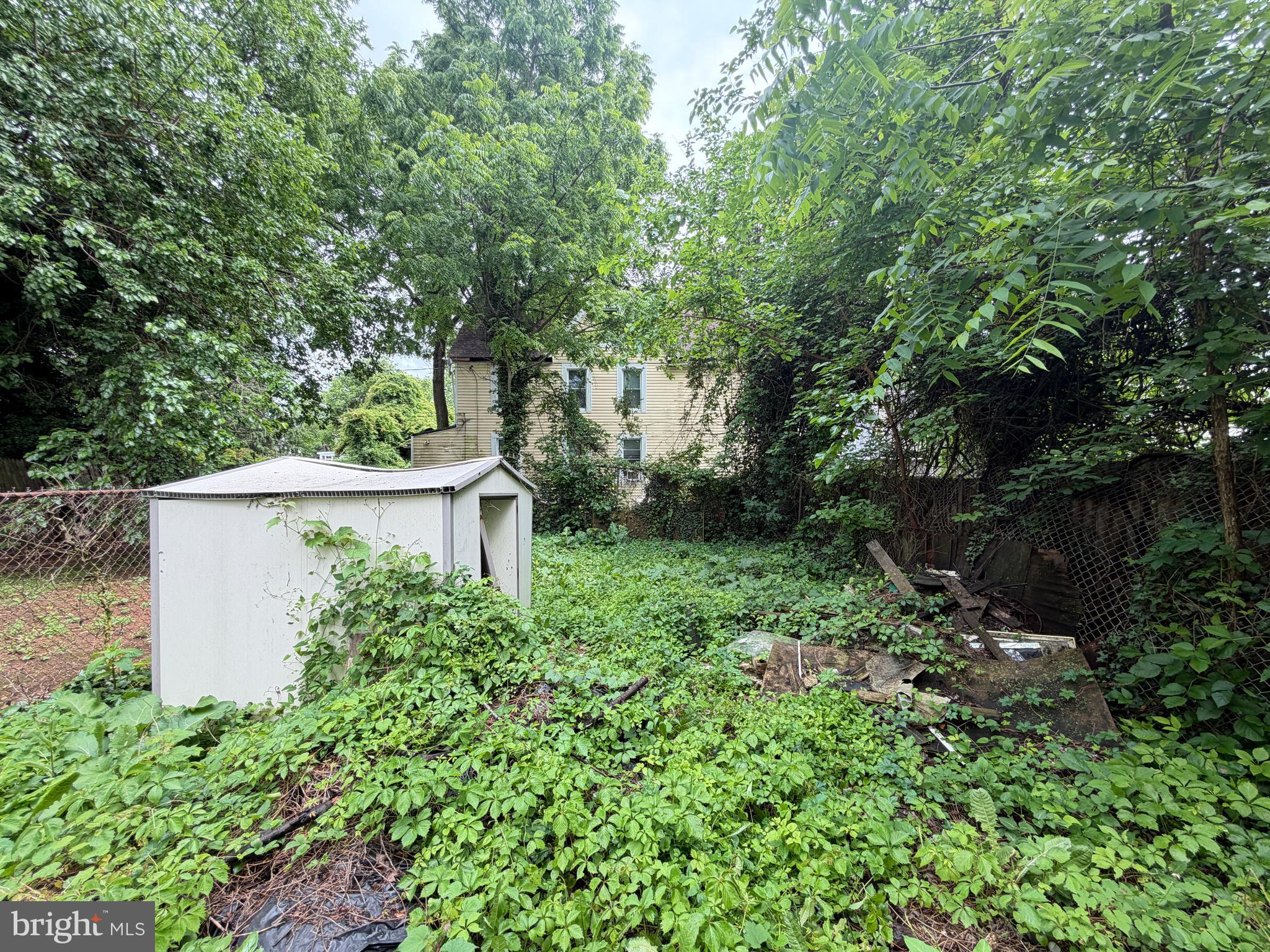 ARLINGTON - Residential
