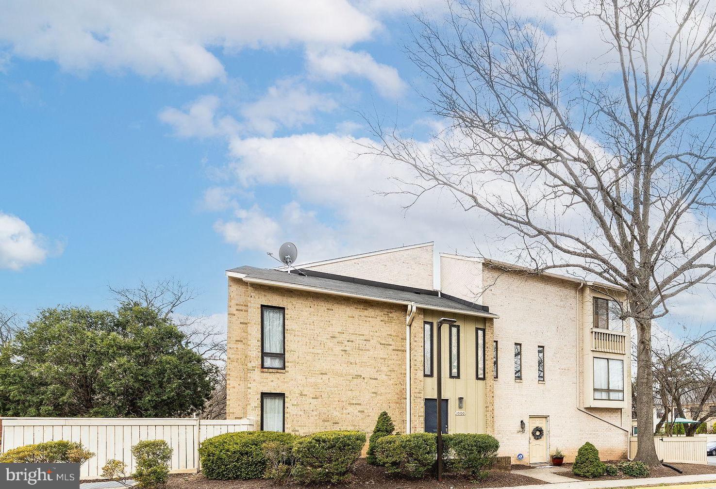 Spacious 3-level, END UNIT Townhome in Sought-After "Clubside " of Montgomery Village! The highlight of this spacious, modern home is the EXPANSIVE enclosed patio that provides so much natural light and additional living space! 

Nestled in the heart of Montgomery County, this stunning 4-BEDROOM  home offers the perfect blend of space, style, and convenience. With 4 bedrooms, 2.5 bathrooms, and an abundance of natural light, this home is designed for comfortable & spacious living!

Step inside to find an open concept layout! This home is freshly painted on the main level - including the kitchen, living room, powder room and foyer, creating a bright and welcoming atmosphere. The expansive living room is perfect for relaxing or entertaining, with direct access to an expansive enclosed patio—a private retreat for outdoor gatherings or downtime! The patio's generous size makes it an ideal space for hosting friends and family, grilling, or simply unwinding in the fresh air.

This home also includes assigned parking and two extra spaces for guests, providing convenience and ease for homeowners and visitors alike.

Beyond your doorstep, the Clubside community boasts fantastic amenities, including playgrounds, an in-ground pool, and beautifully maintained common areas—all designed to enhance your lifestyle.

Located in Montgomery County, this home is just minutes from everything you need! Enjoy easy access to scenic parks, vibrant shopping centers, and fantastic dining options. Outdoor enthusiasts will love nearby Rock Creek Park and Great Seneca Stream Valley Park, while commuters will appreciate proximity to major highways and public transportation, making trips to Washington, D.C., and Northern Virginia a breeze.

Don’t miss out on this incredible opportunity—schedule your showing today!