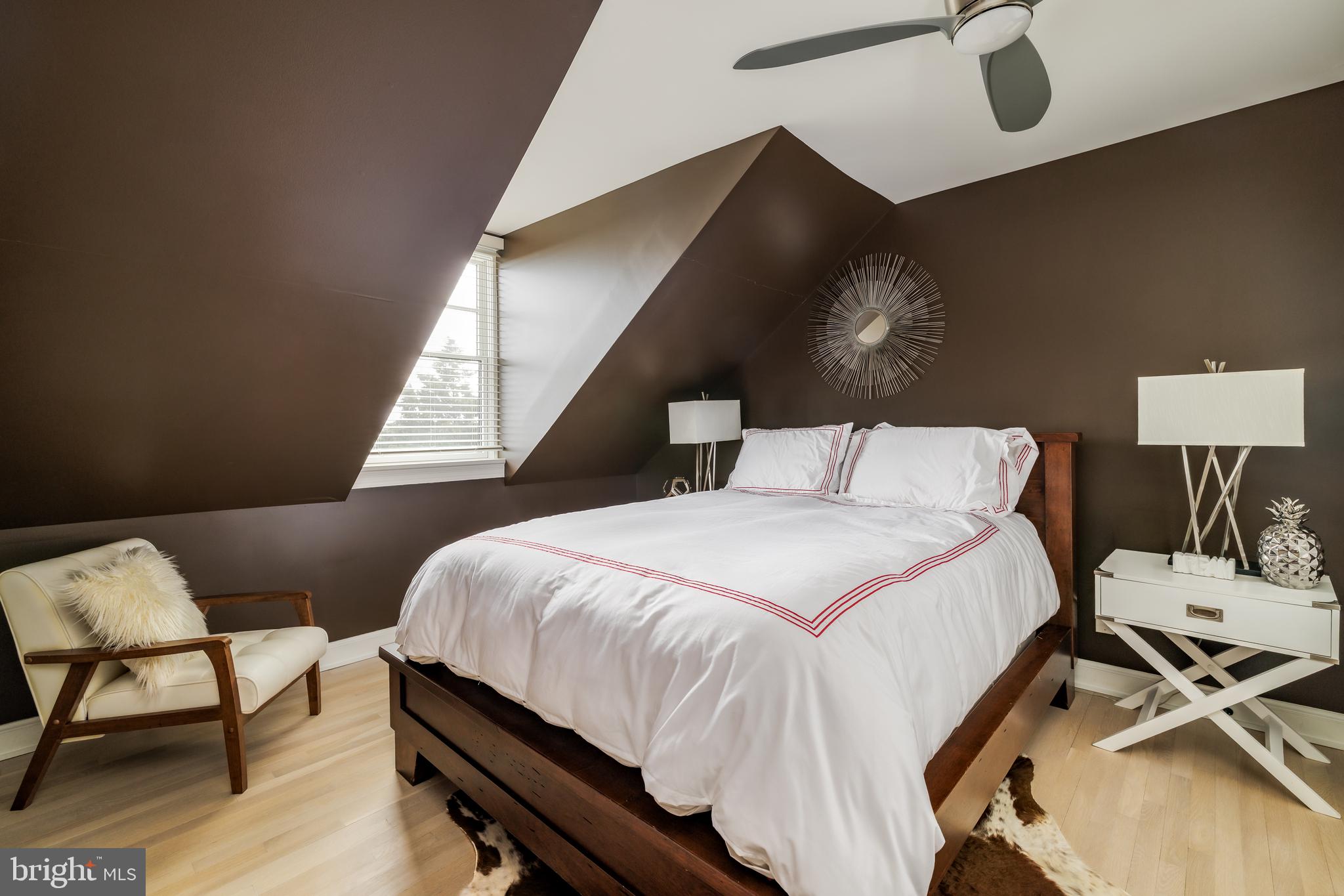 FOXHALL VILLAGE - Residential