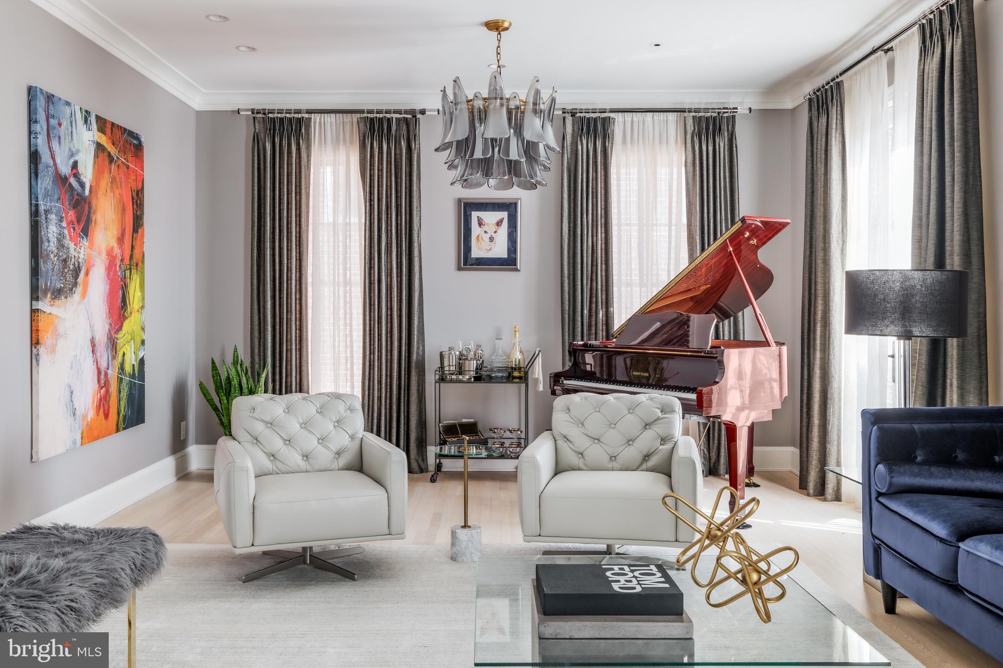 FOXHALL VILLAGE - Residential