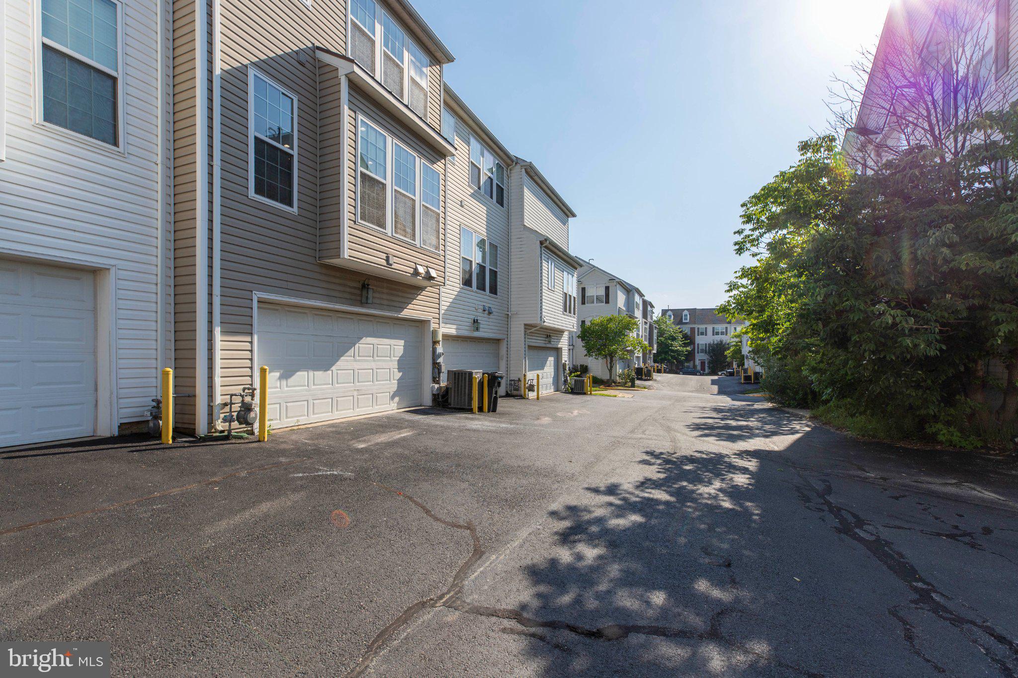 FAIRCREST - Residential