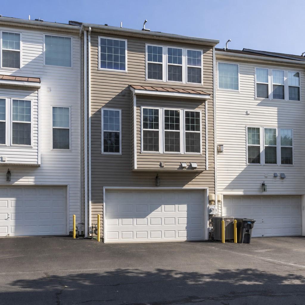 FAIRCREST - Residential