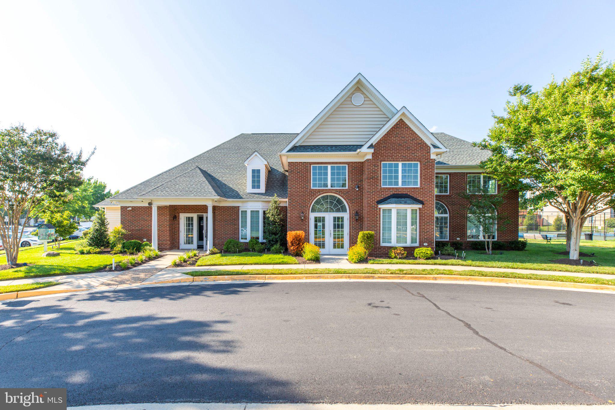 FAIRCREST - Residential