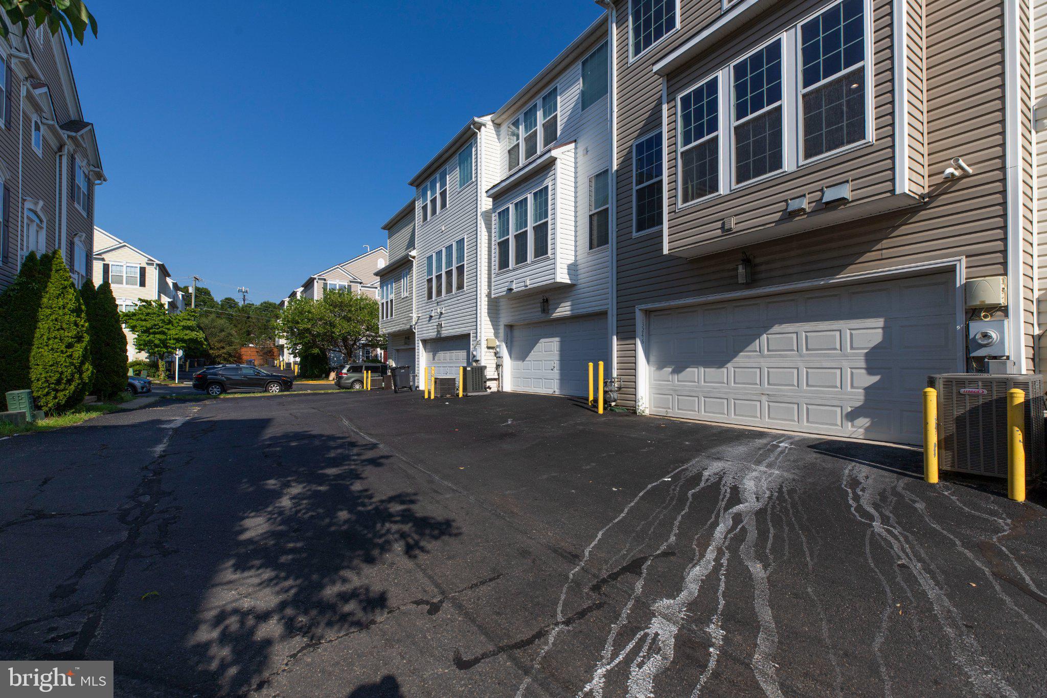 FAIRCREST - Residential