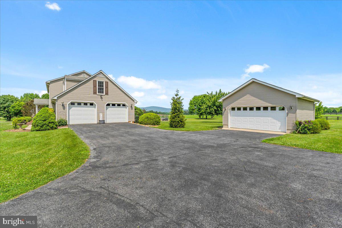 MIDDLETOWN VALLEY - Residential