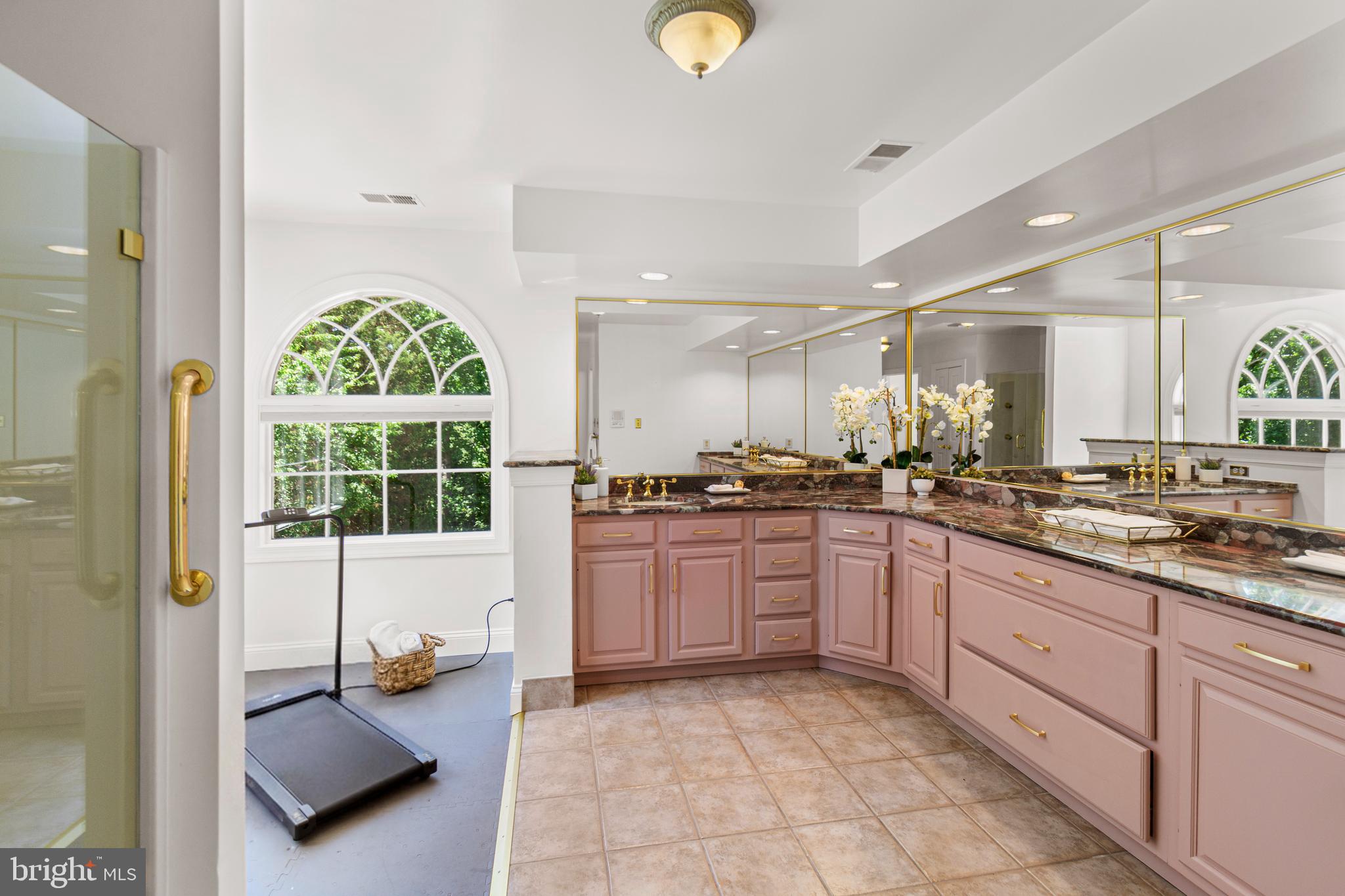 EAGLES PASSAGES - Residential