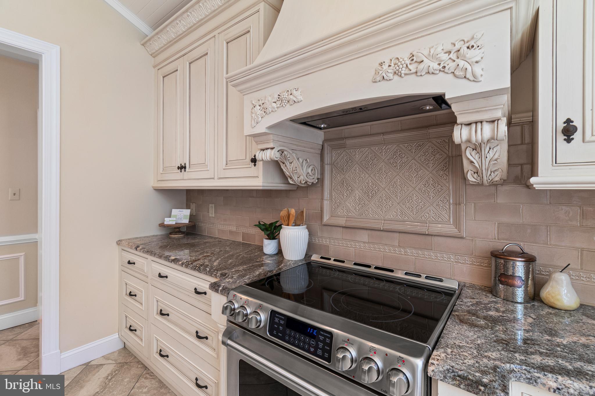EAGLES PASSAGES - Residential