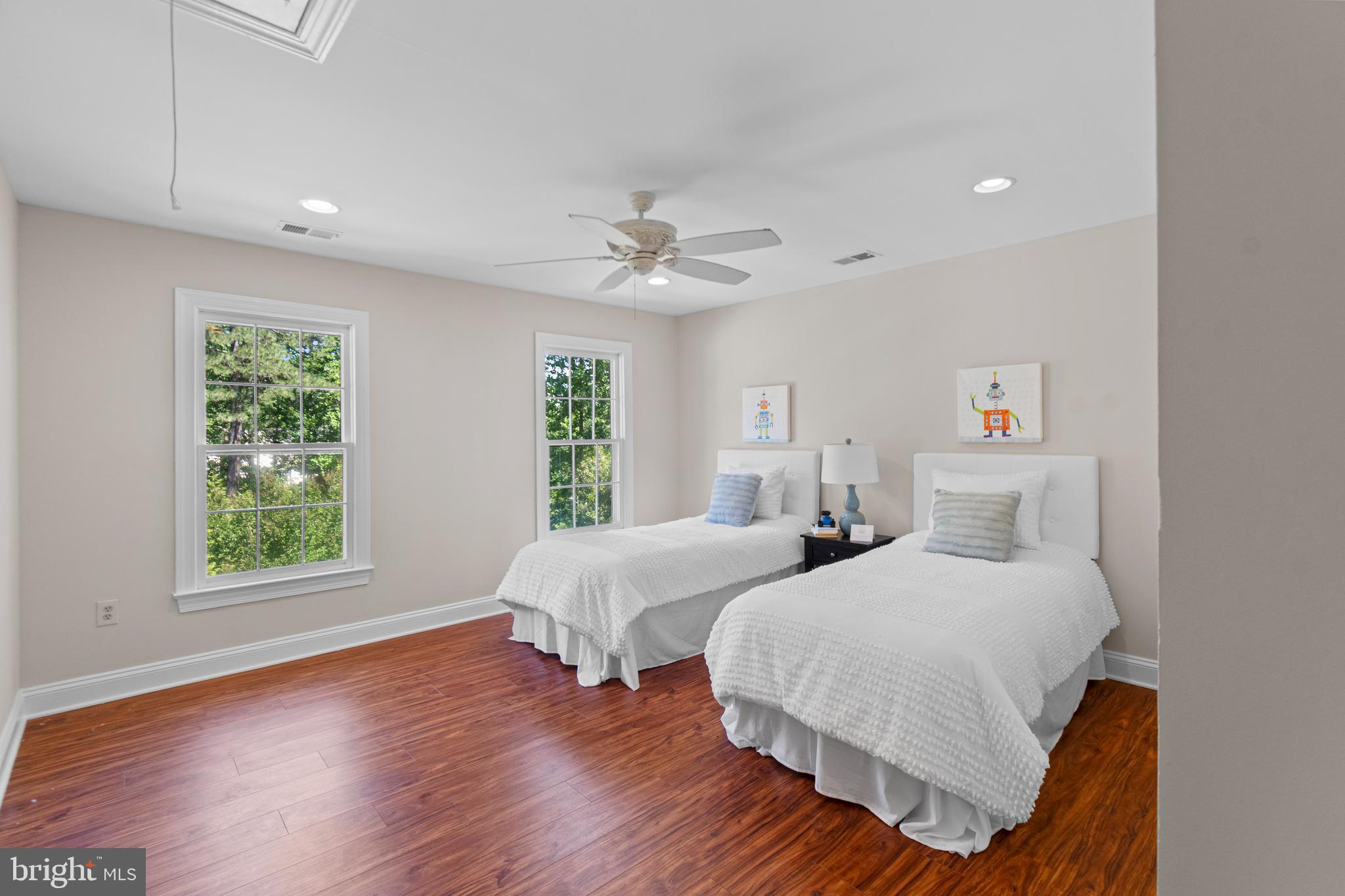 EAGLES PASSAGES - Residential