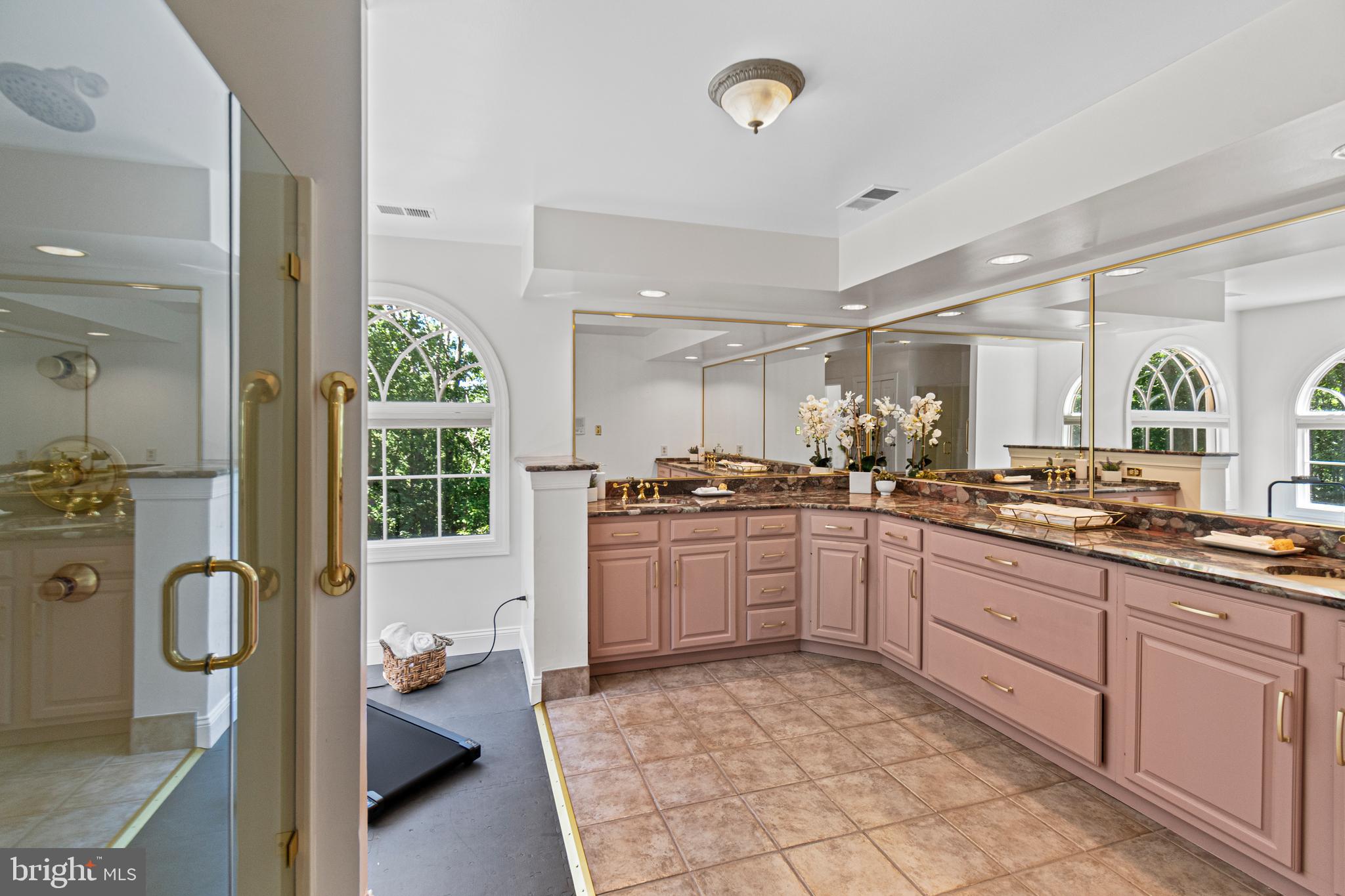 EAGLES PASSAGES - Residential