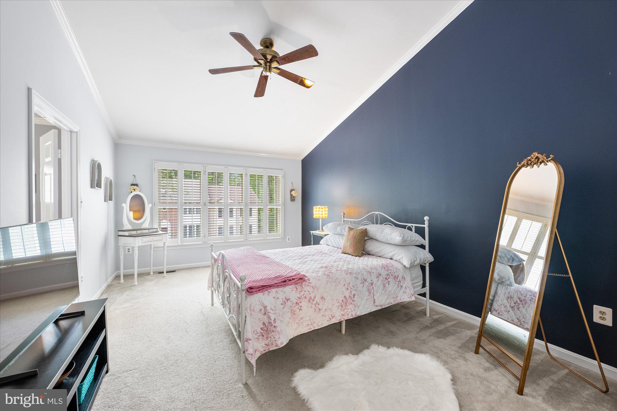 OLDE OAK RIDGE - Residential
