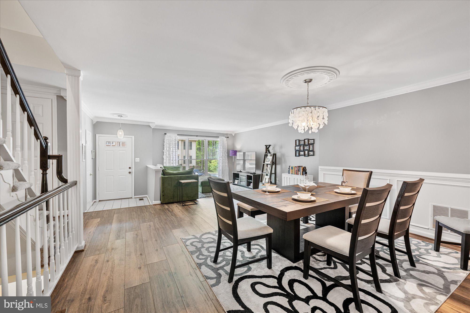 OLDE OAK RIDGE - Residential