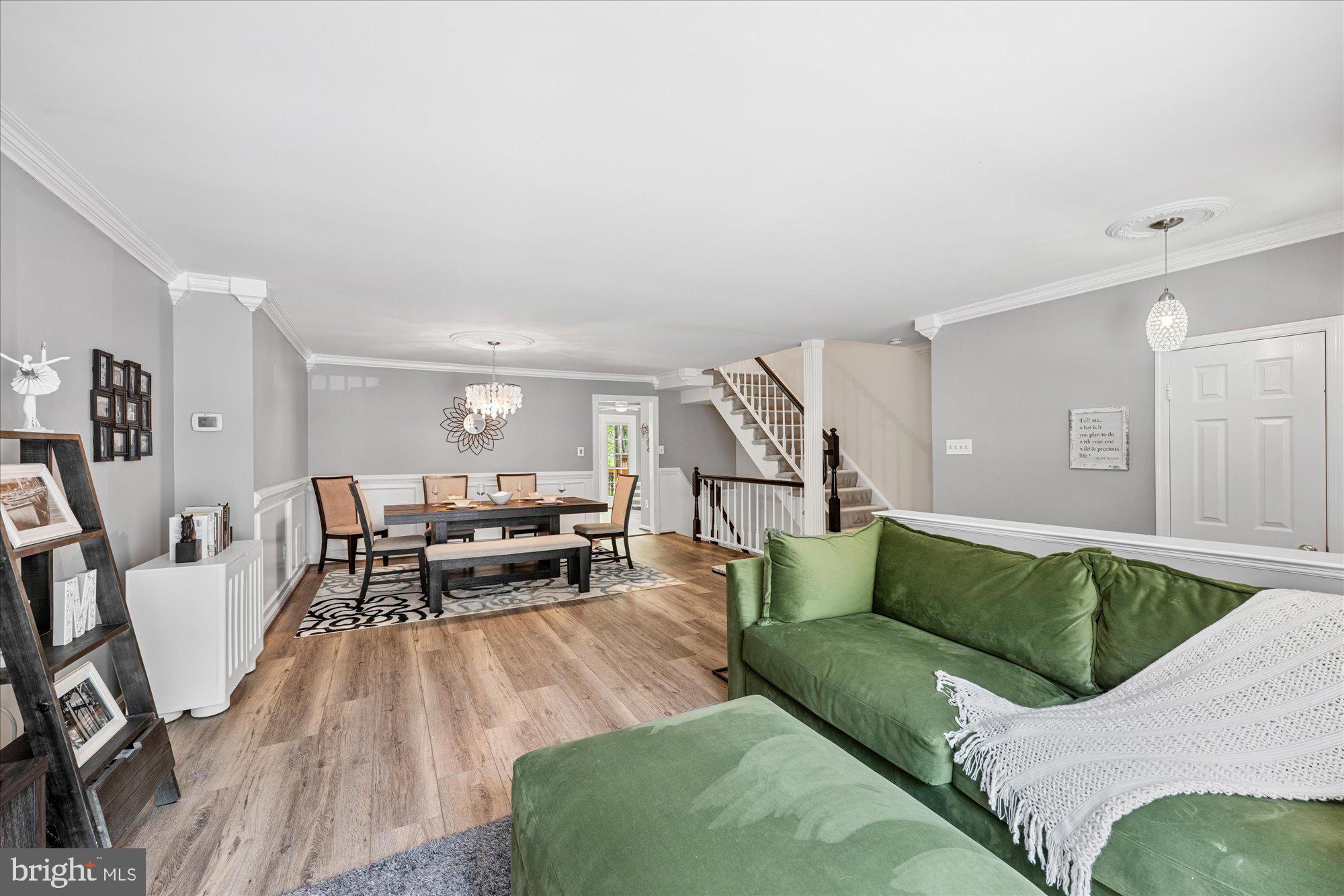 OLDE OAK RIDGE - Residential