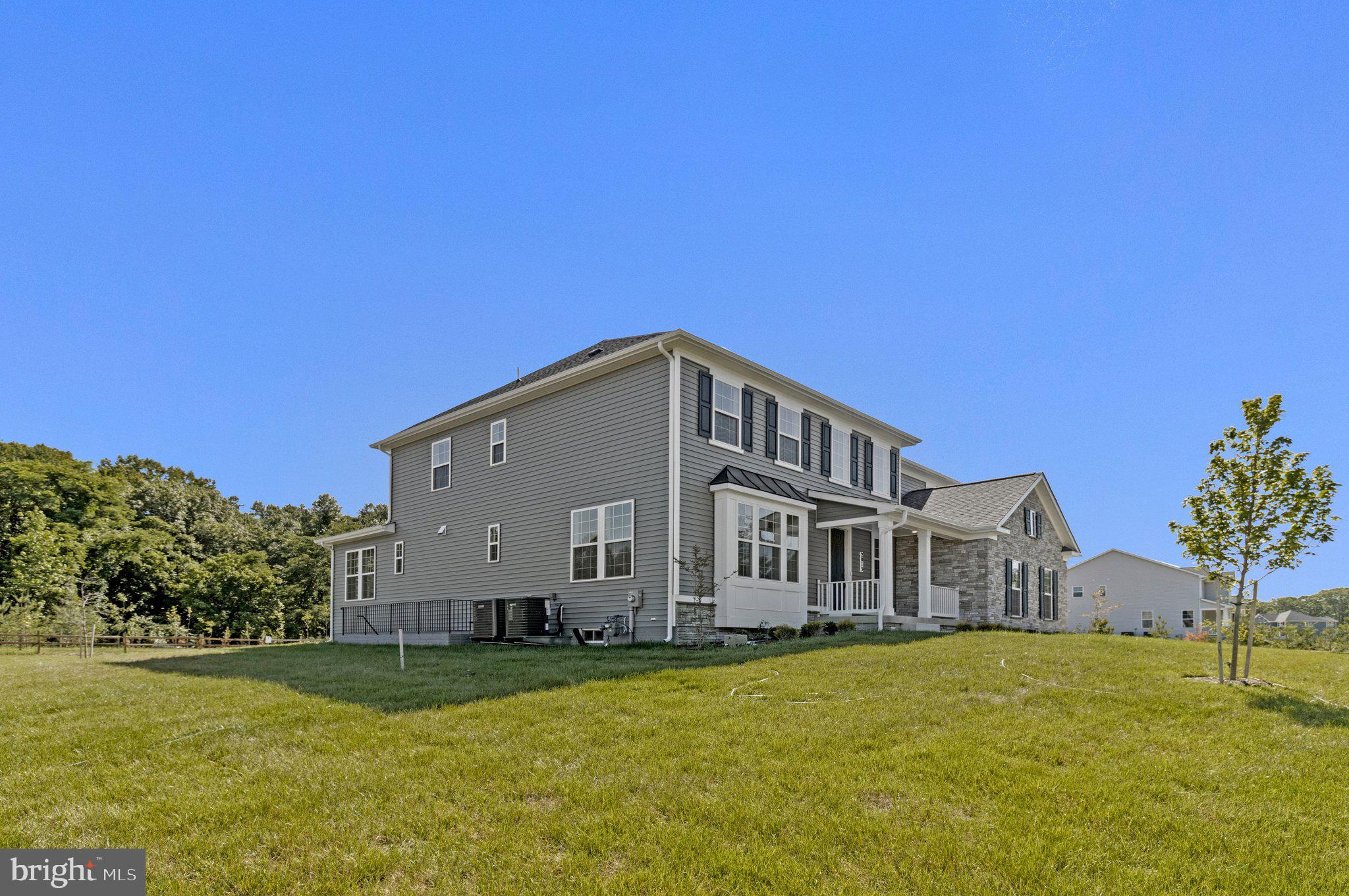ST JAMES - Residential