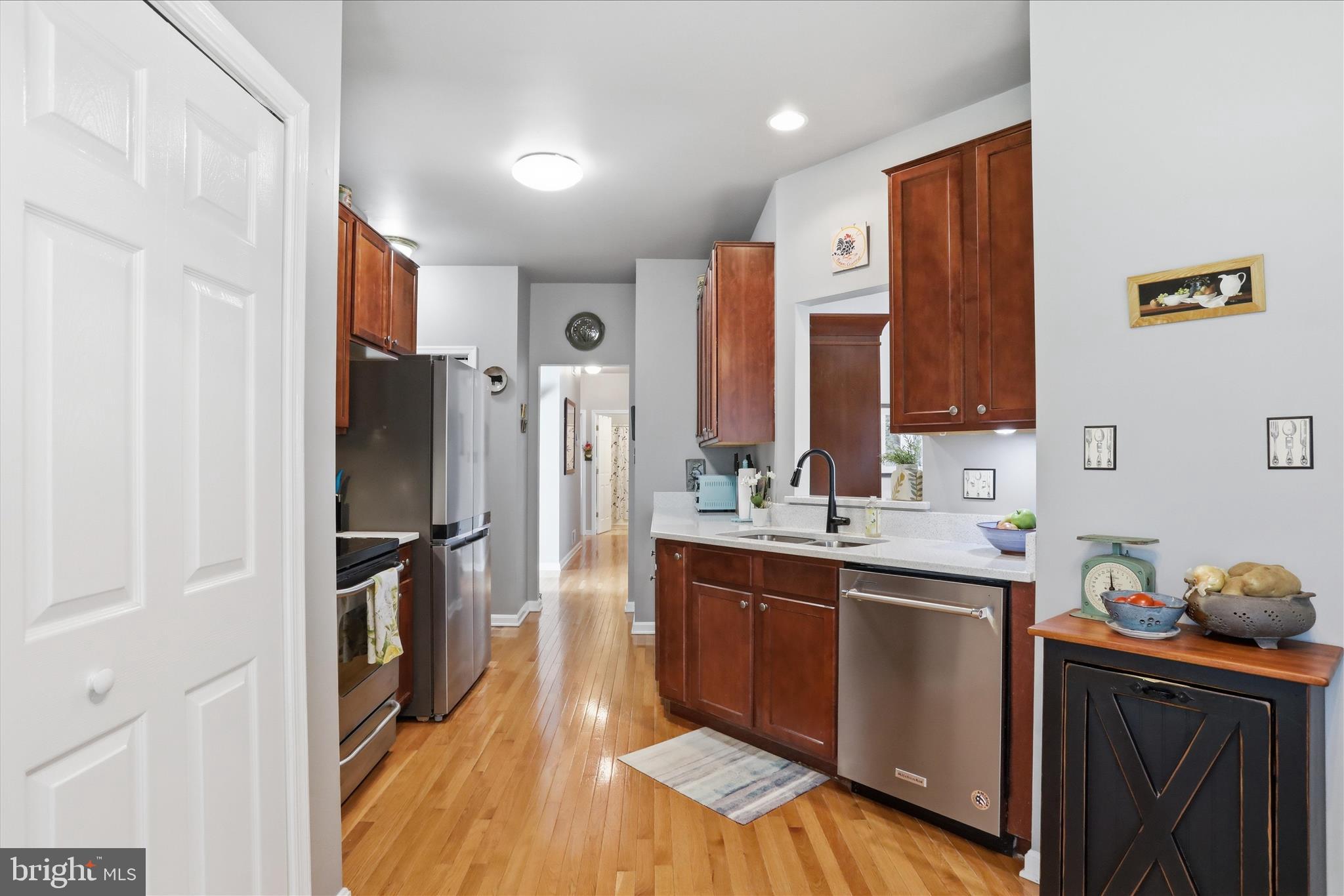 HAMMONDS MILL - Residential
