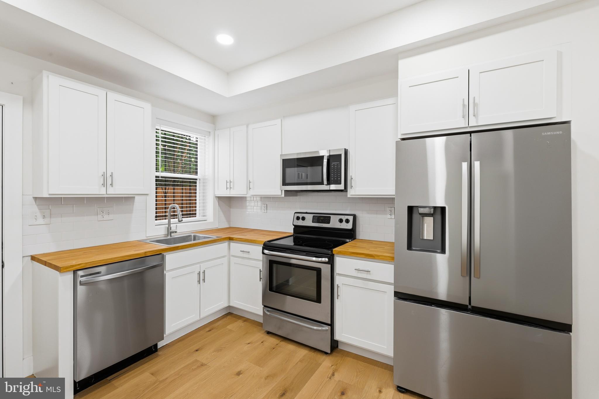 SETON HILL - Residential