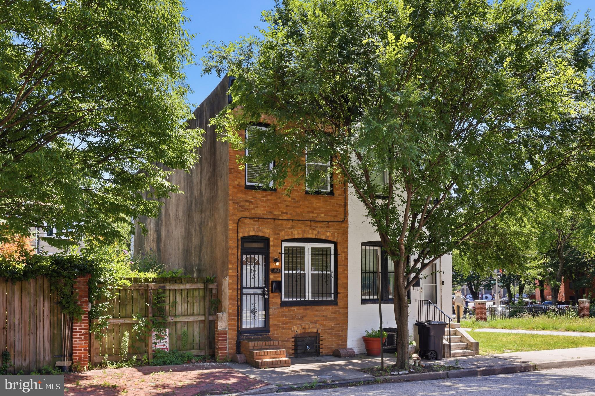 SETON HILL - Residential
