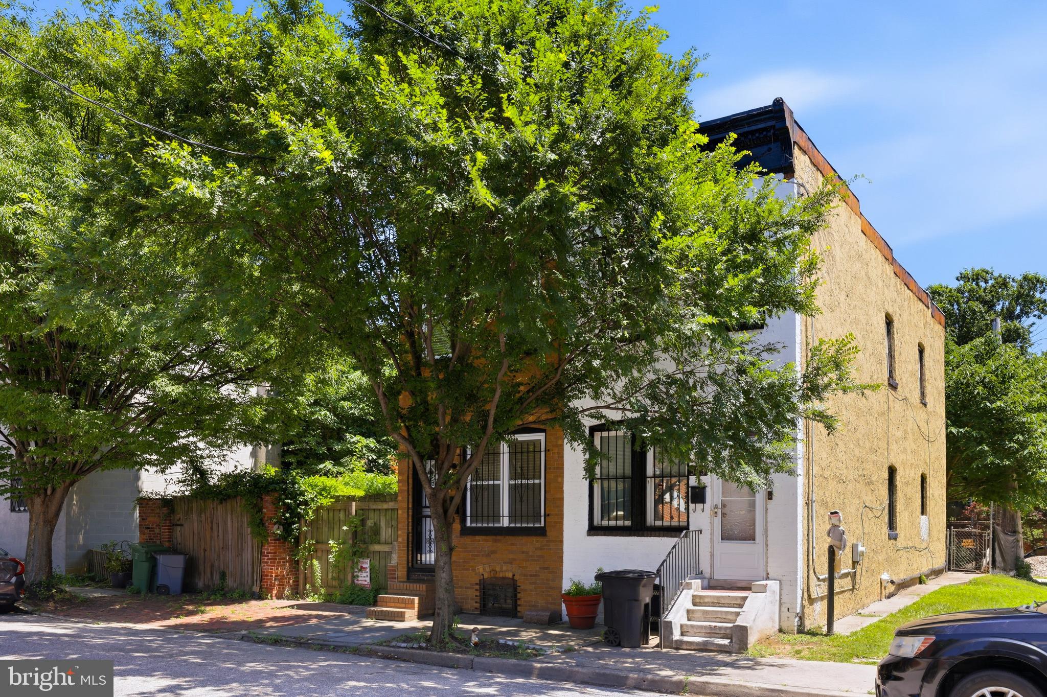 SETON HILL - Residential