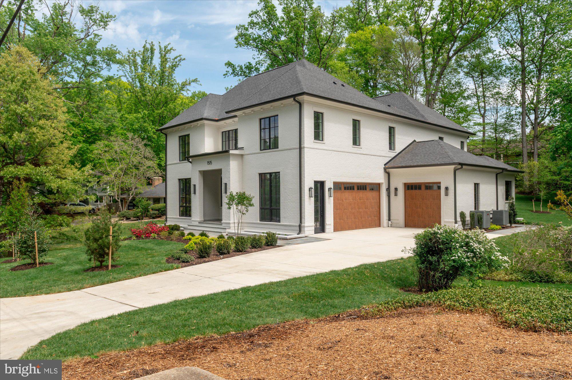 CHESTERBROOK WOODS - Residential