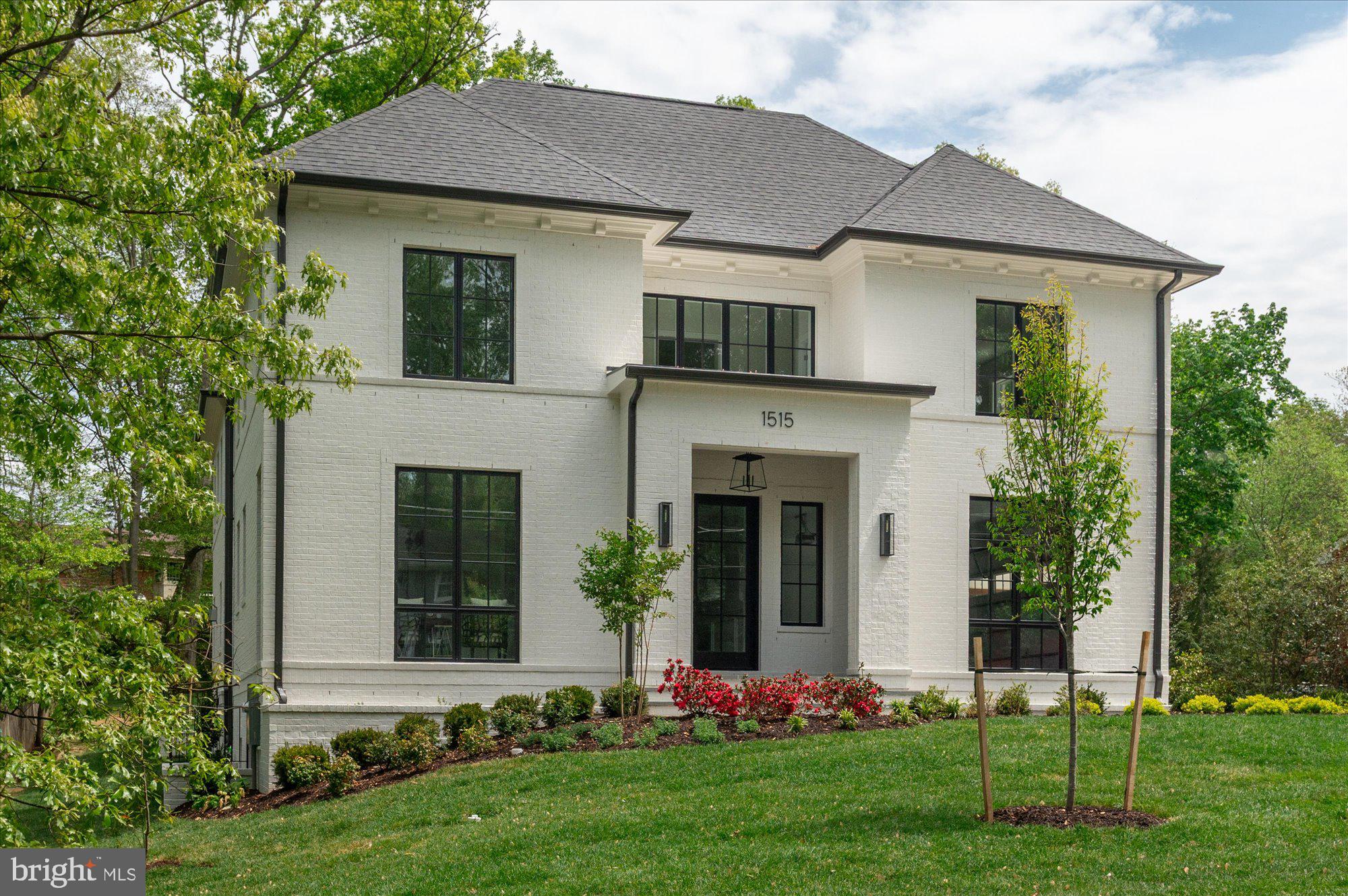 CHESTERBROOK WOODS - Residential