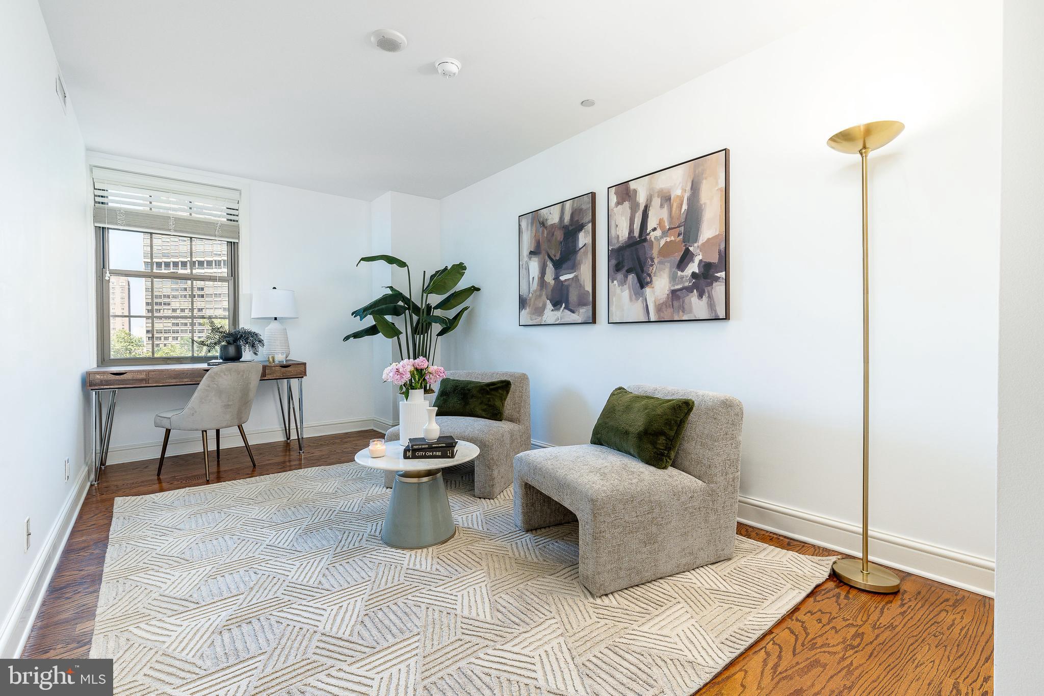 RITTENHOUSE SQUARE - Residential