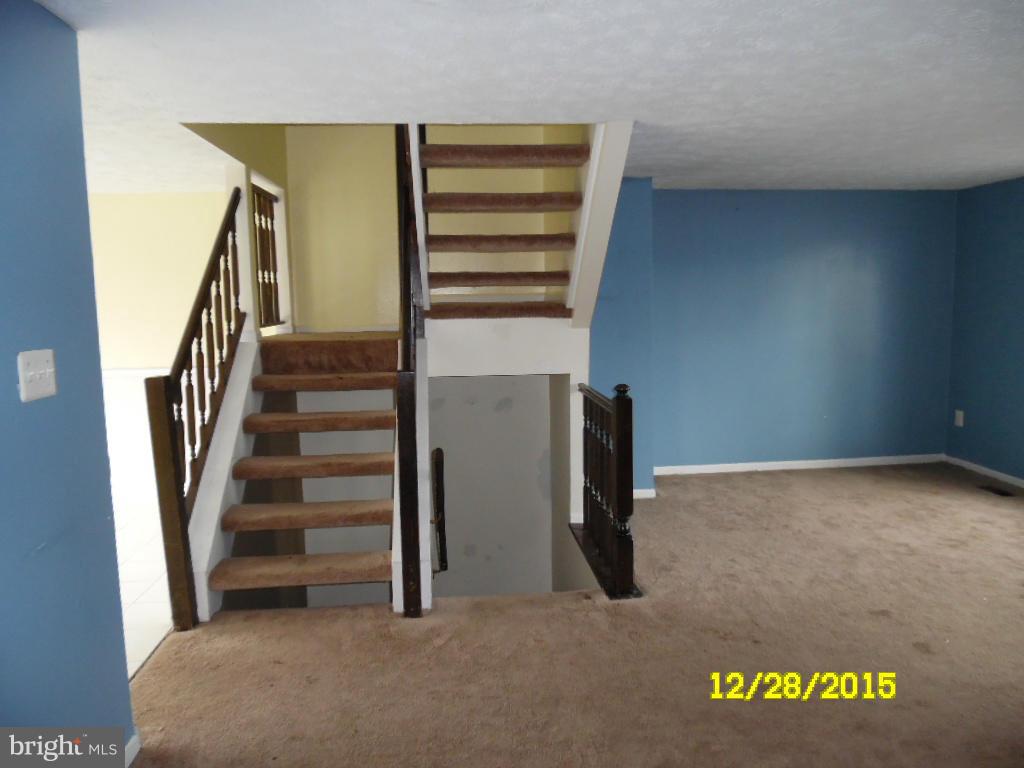 GLEN OAKS - Residential