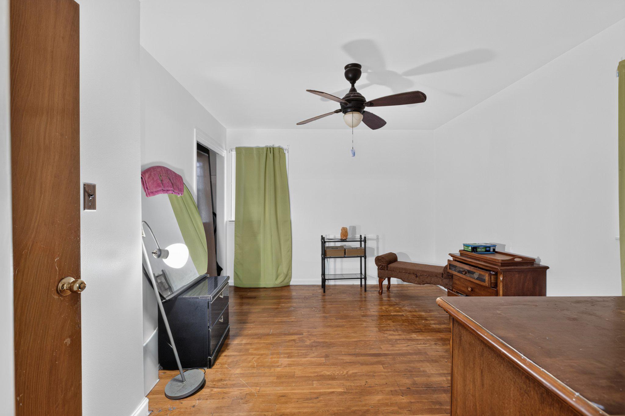 OVERVIEW GARDENS - Residential