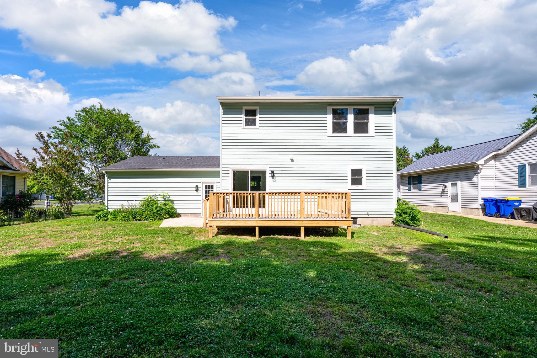 MAPLEWOOD - Residential