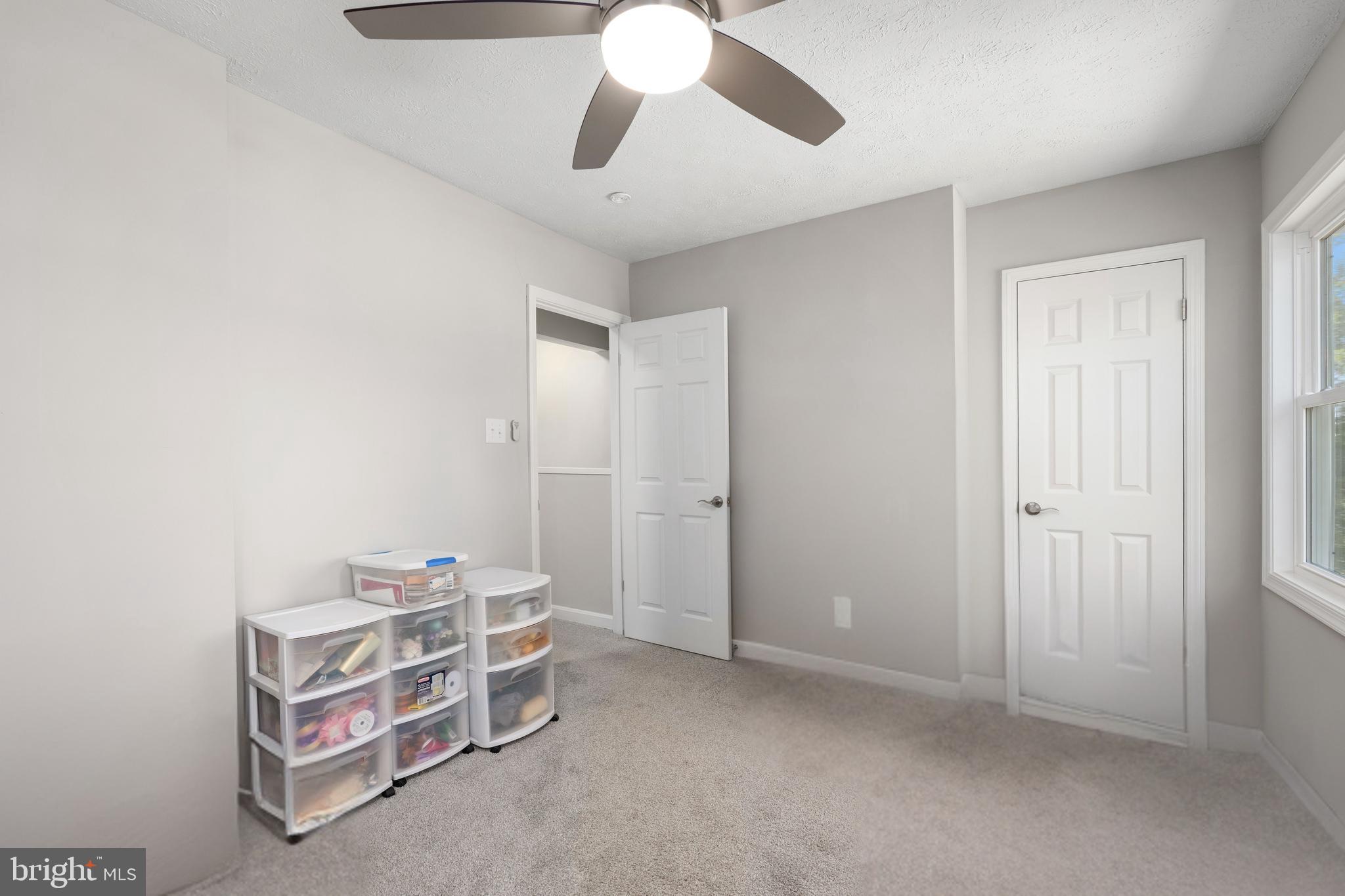 MAPLEWOOD - Residential