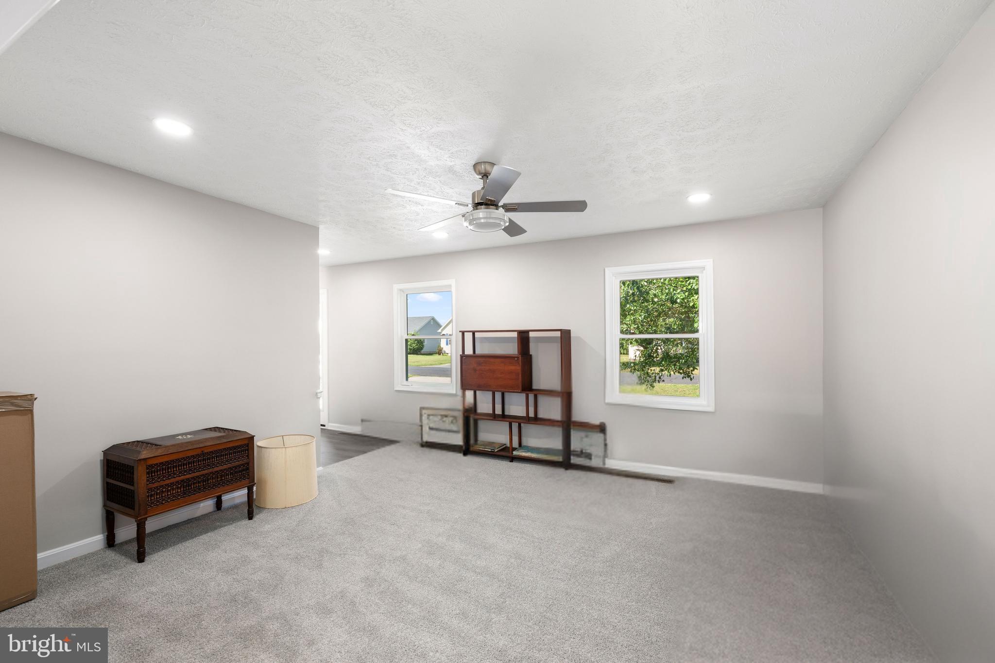 MAPLEWOOD - Residential