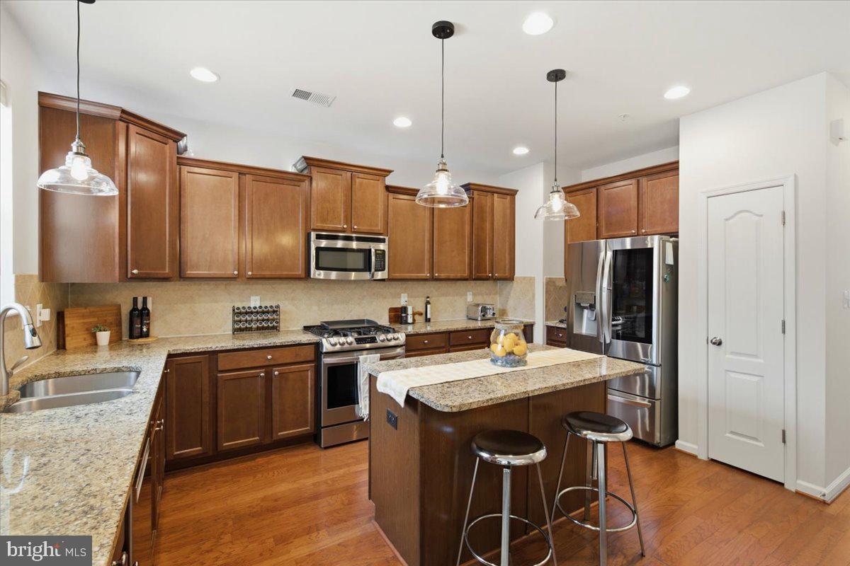 HIGHLAND FARMS - Residential