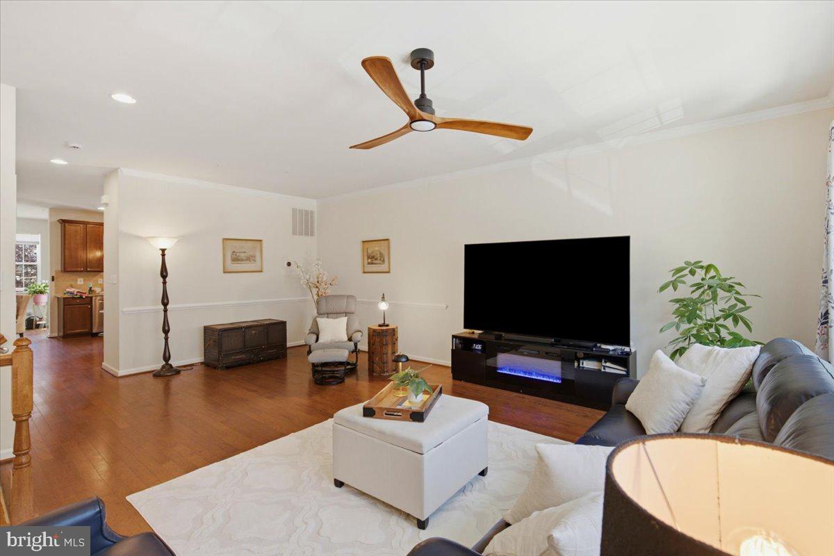 HIGHLAND FARMS - Residential