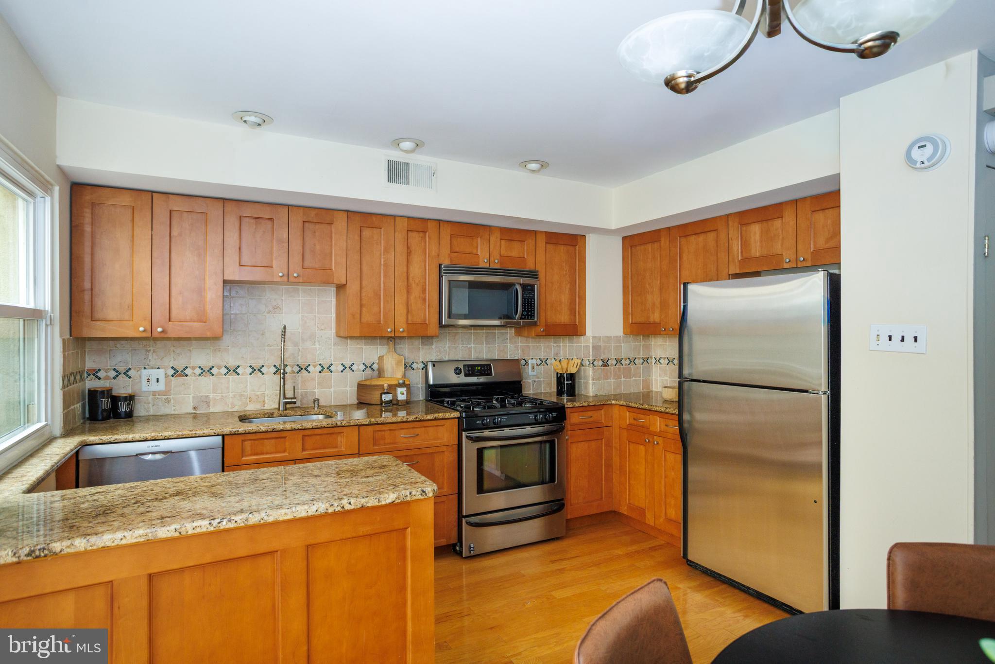 BELLA VISTA - Residential
