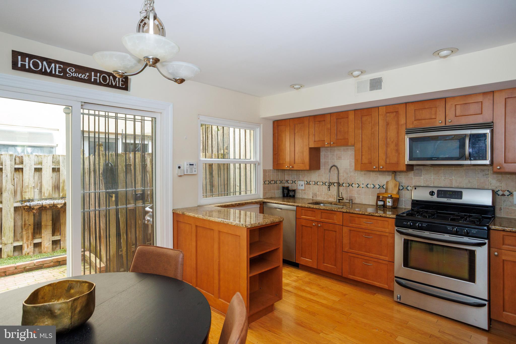 BELLA VISTA - Residential
