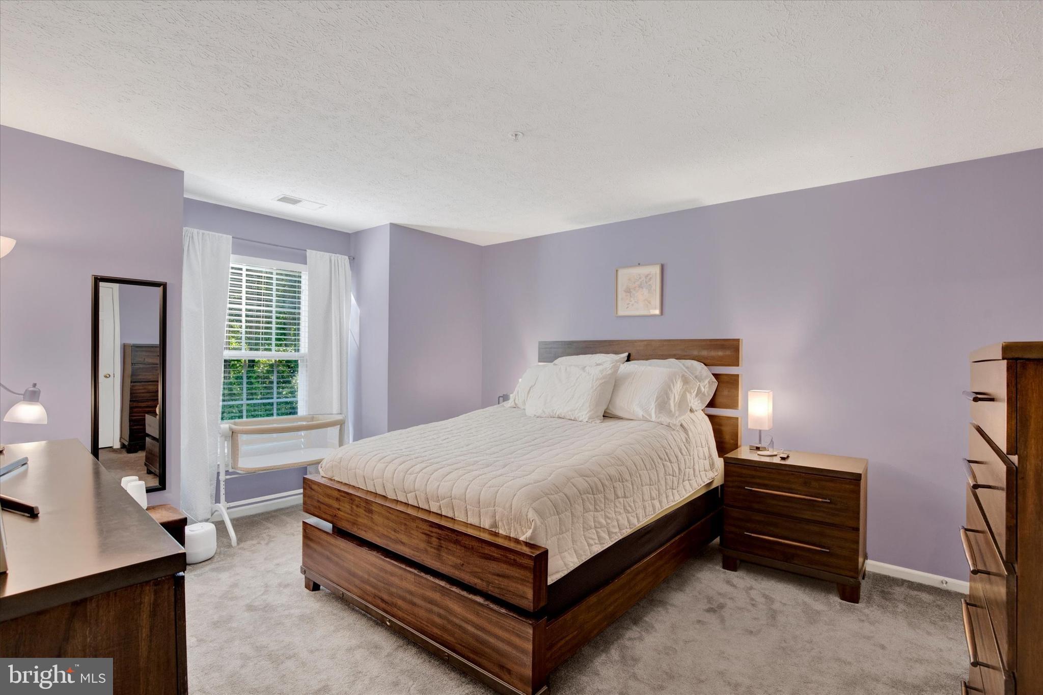 BRENTWOOD CONDO - Residential