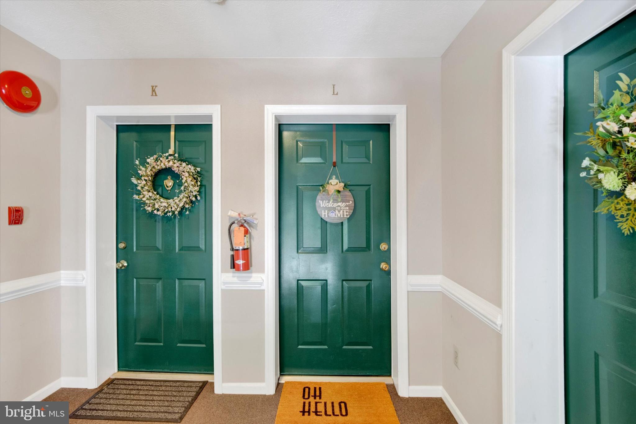 BRENTWOOD CONDO - Residential