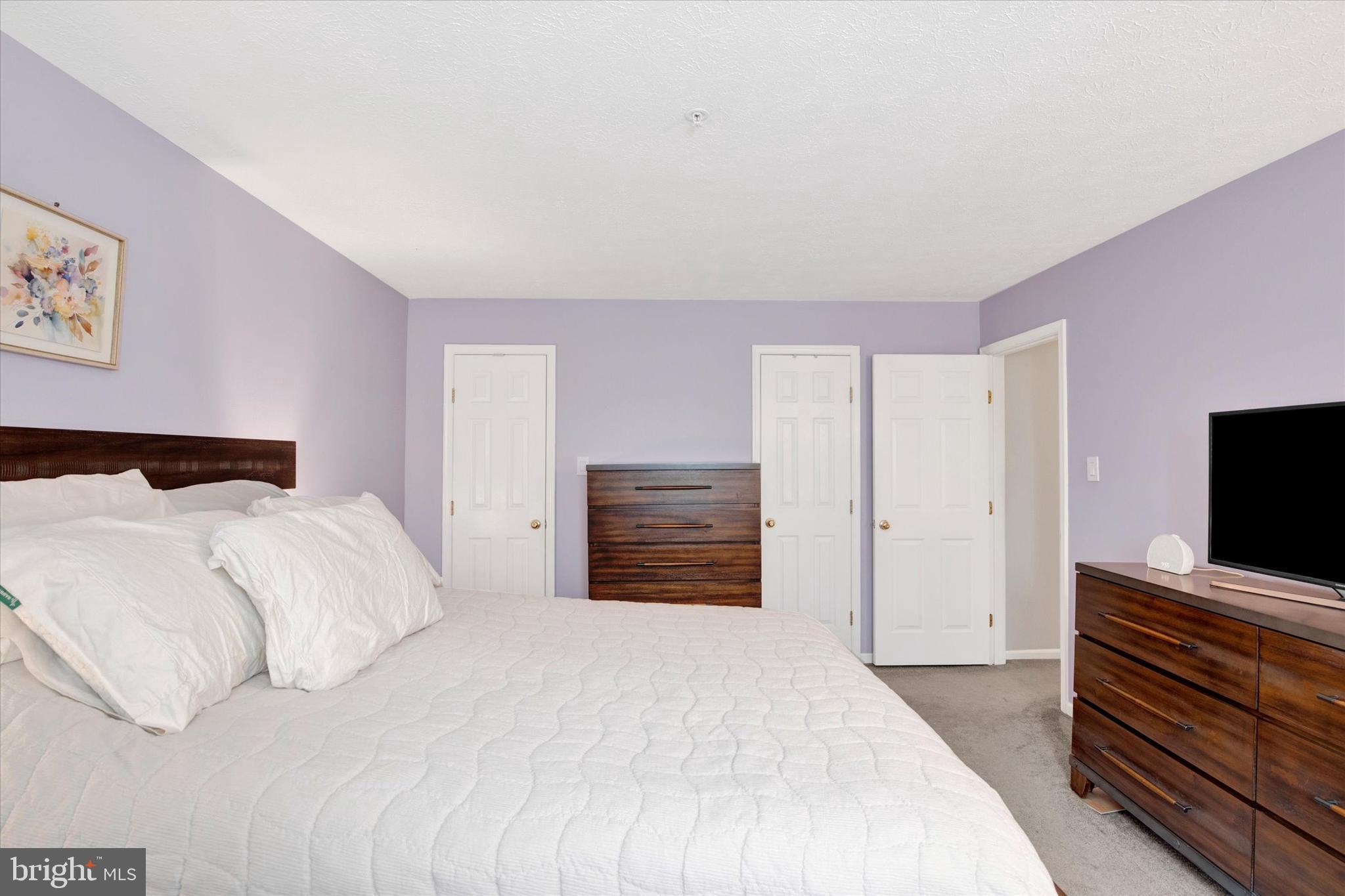 BRENTWOOD CONDO - Residential