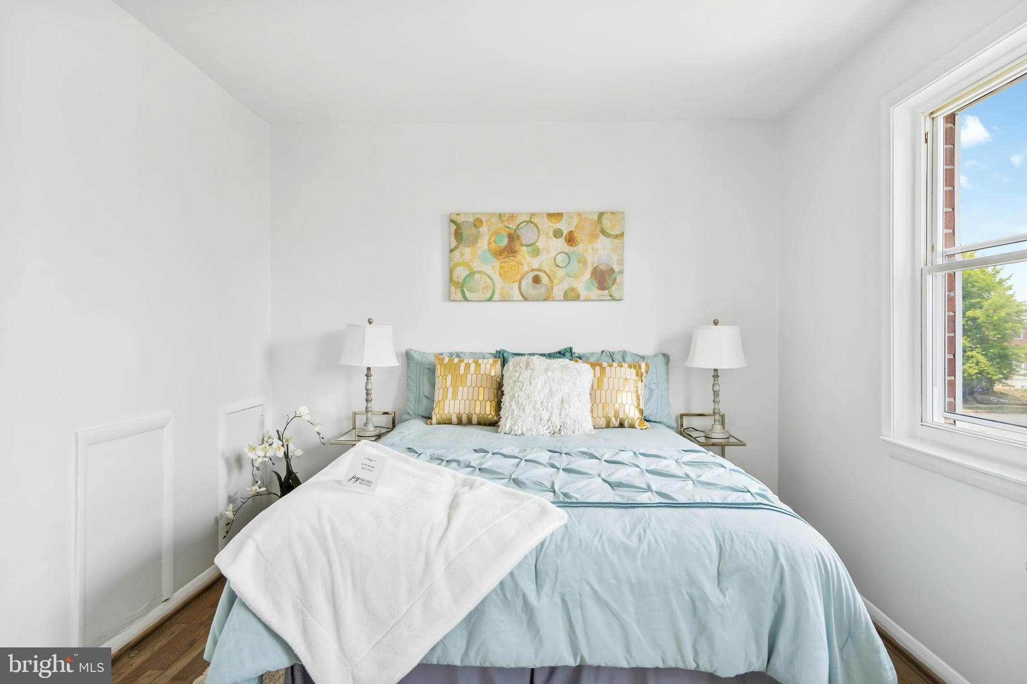COUNTRY RIDGE - Residential