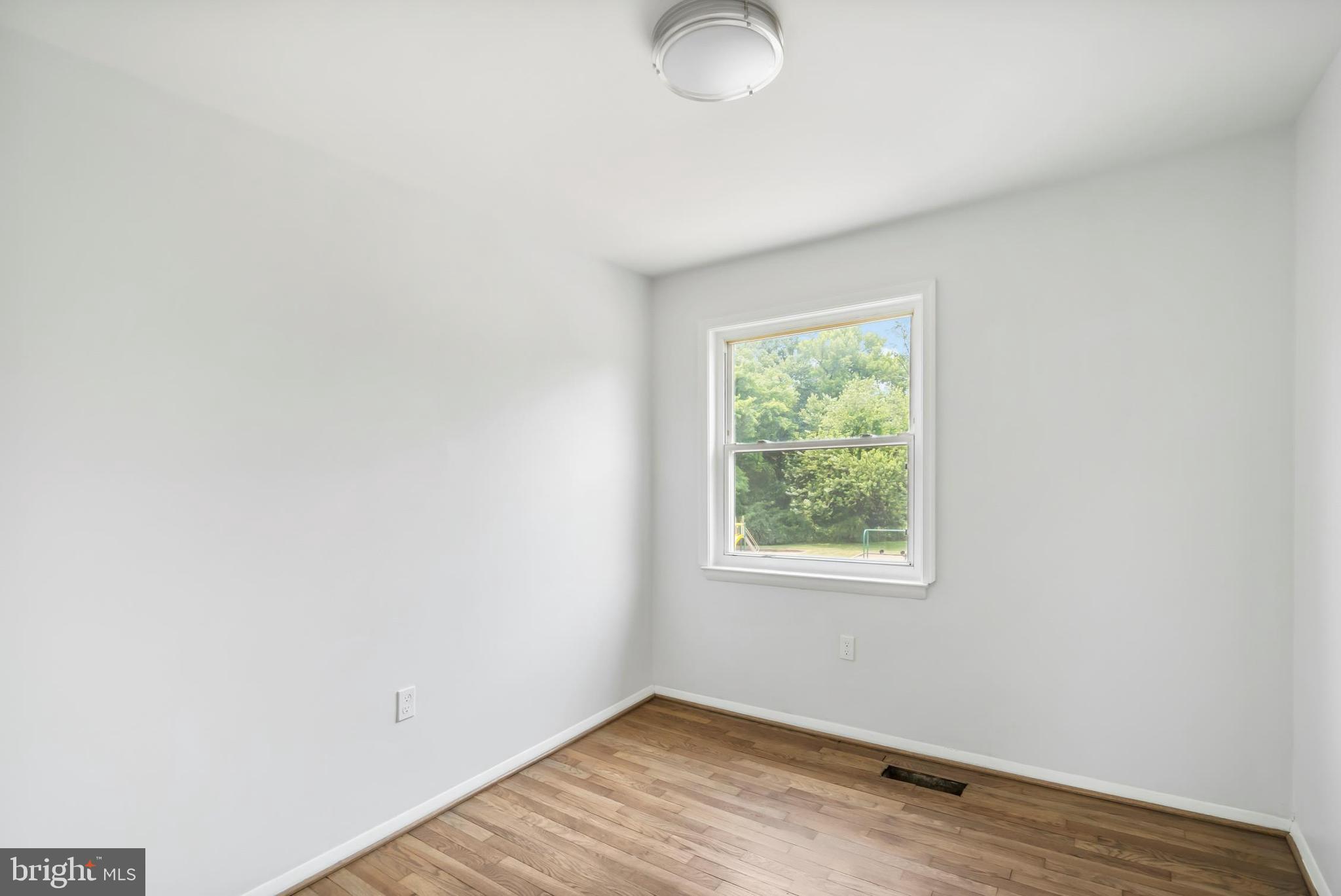 COUNTRY RIDGE - Residential