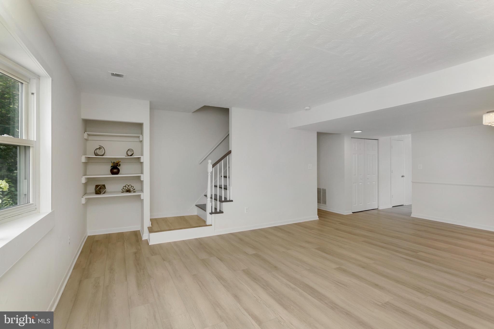 JEFFERSON PLACE - Residential