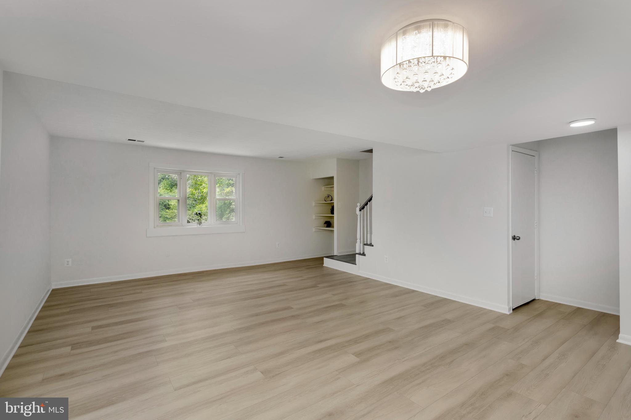 JEFFERSON PLACE - Residential