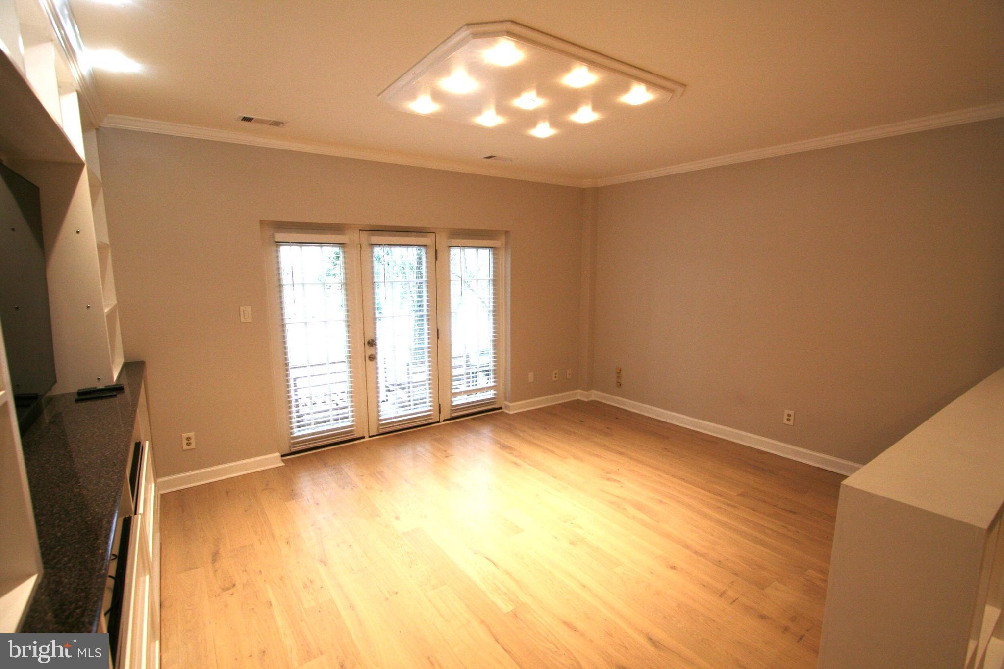 MONTGOMERY CHASE CODM - Residential Lease