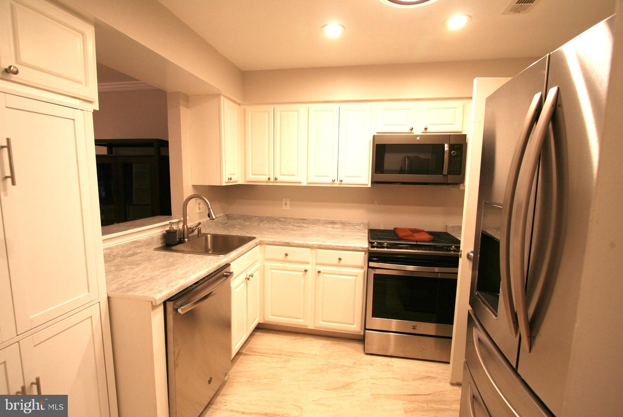 MONTGOMERY CHASE CODM - Residential Lease