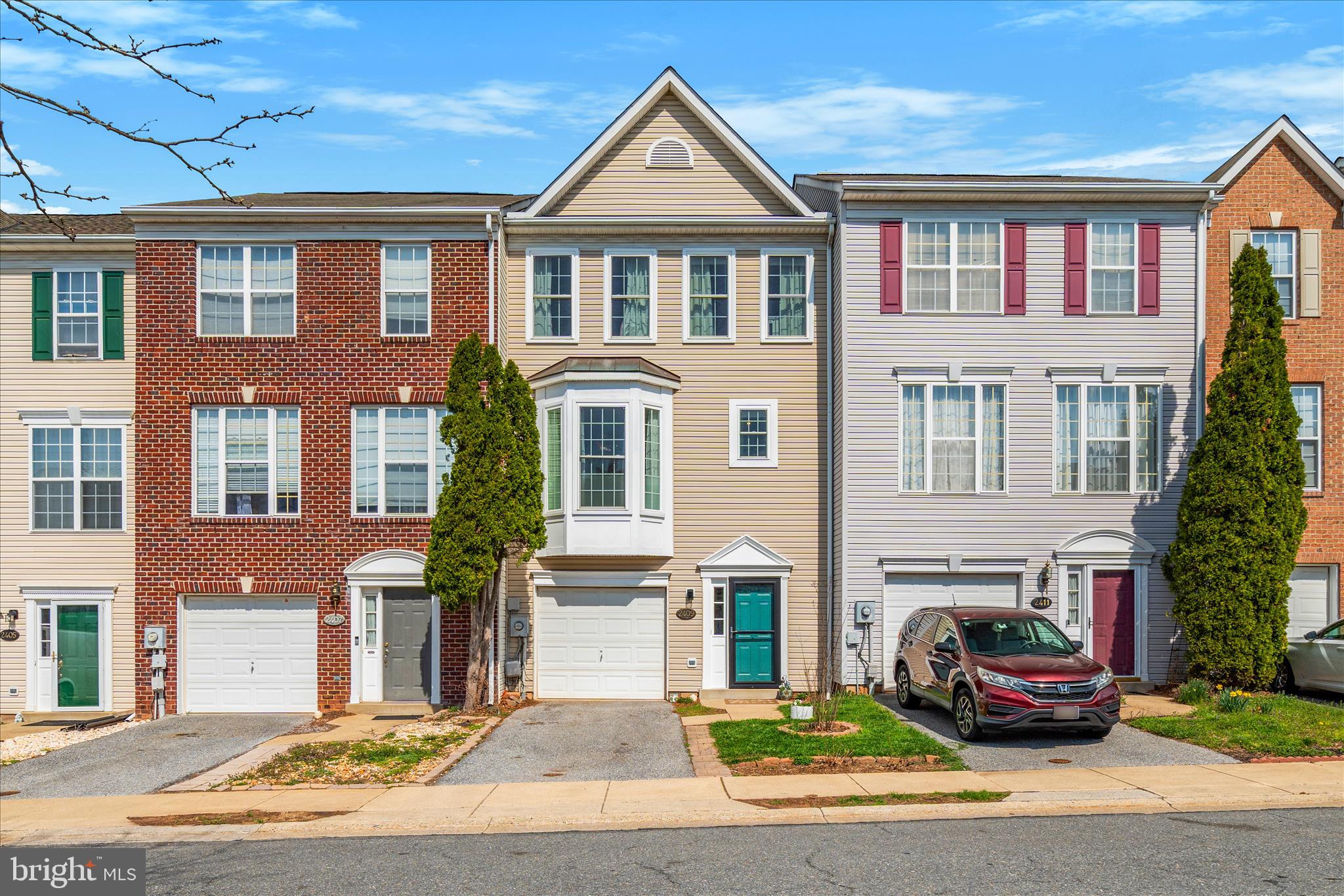 WHITTIER POND - Residential