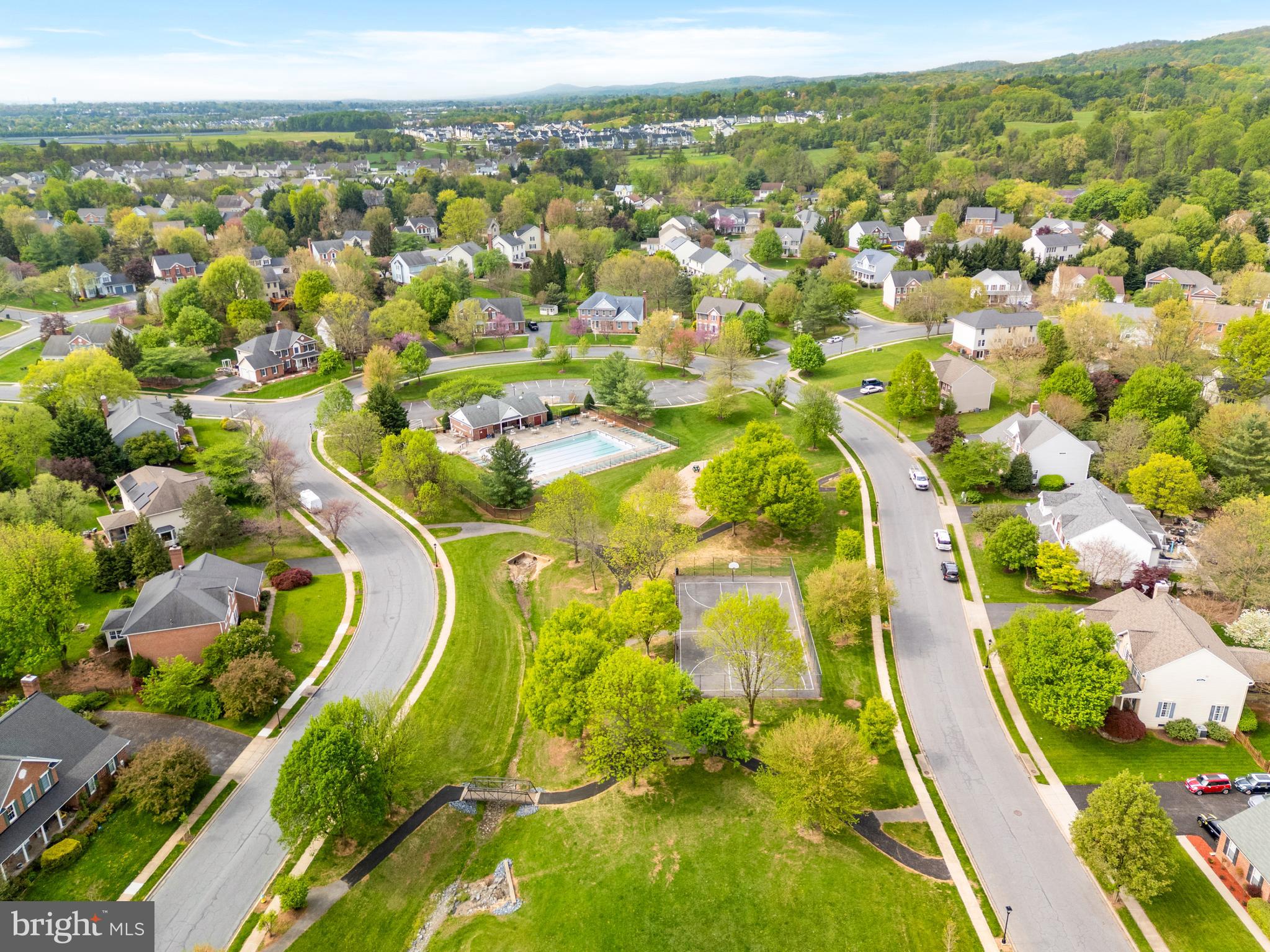 WHITTIER POND - Residential
