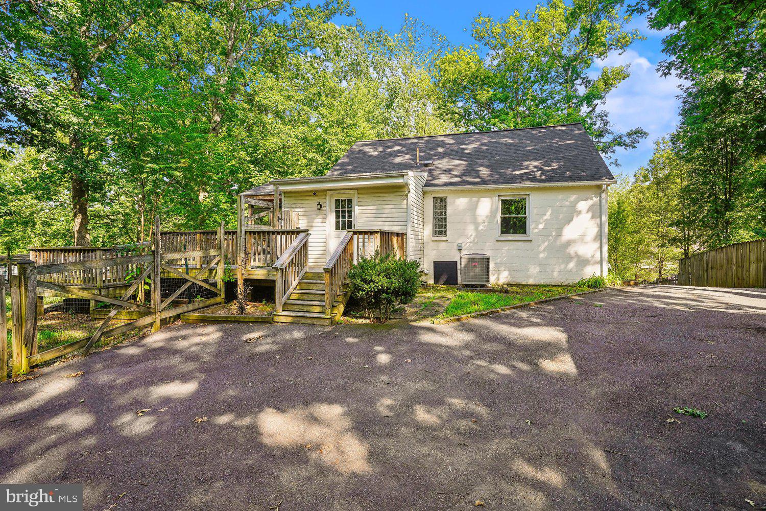 GRAHAM PARK J L CATO - Residential