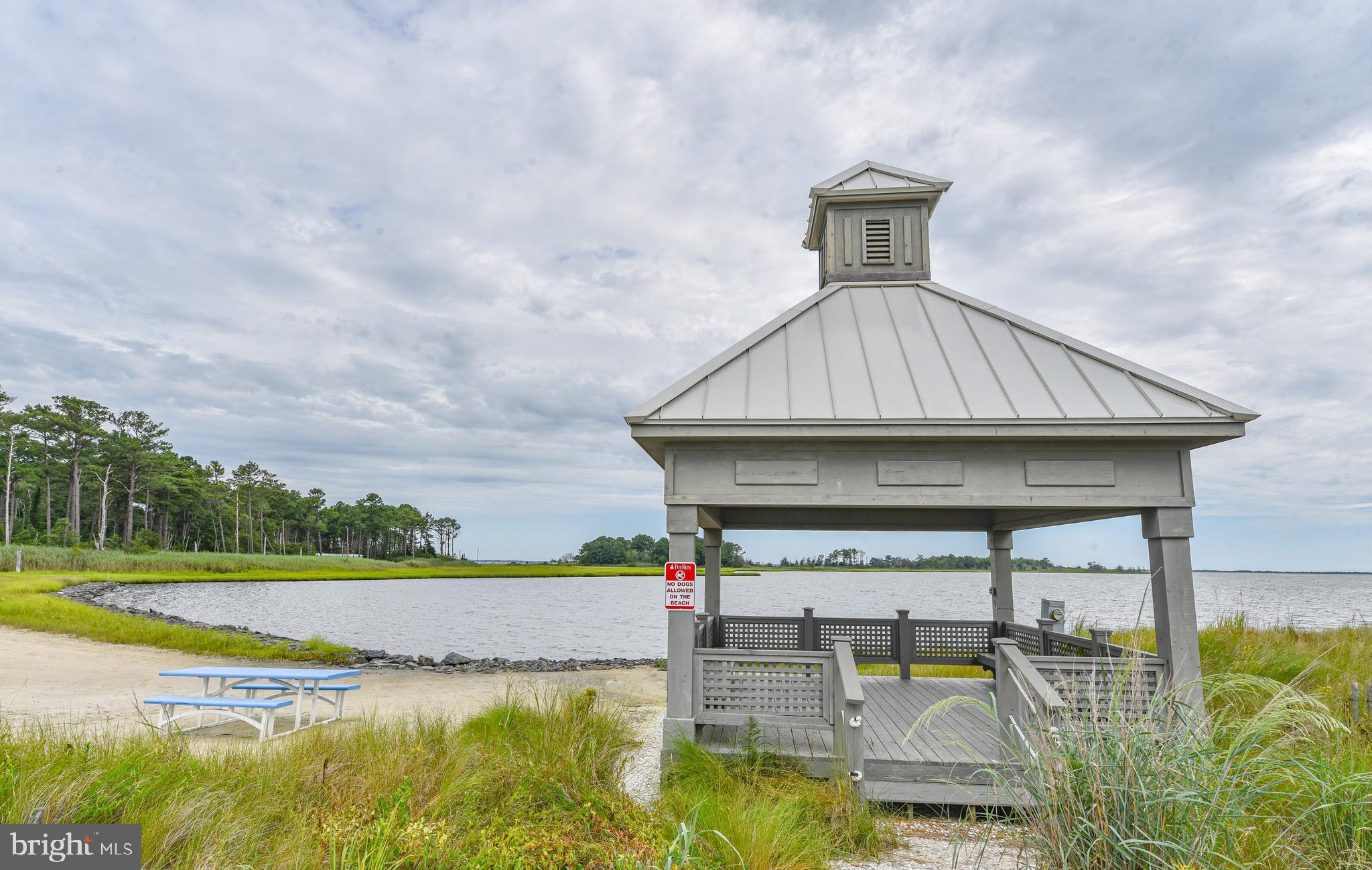POTNETS DOCKSIDE - Residential