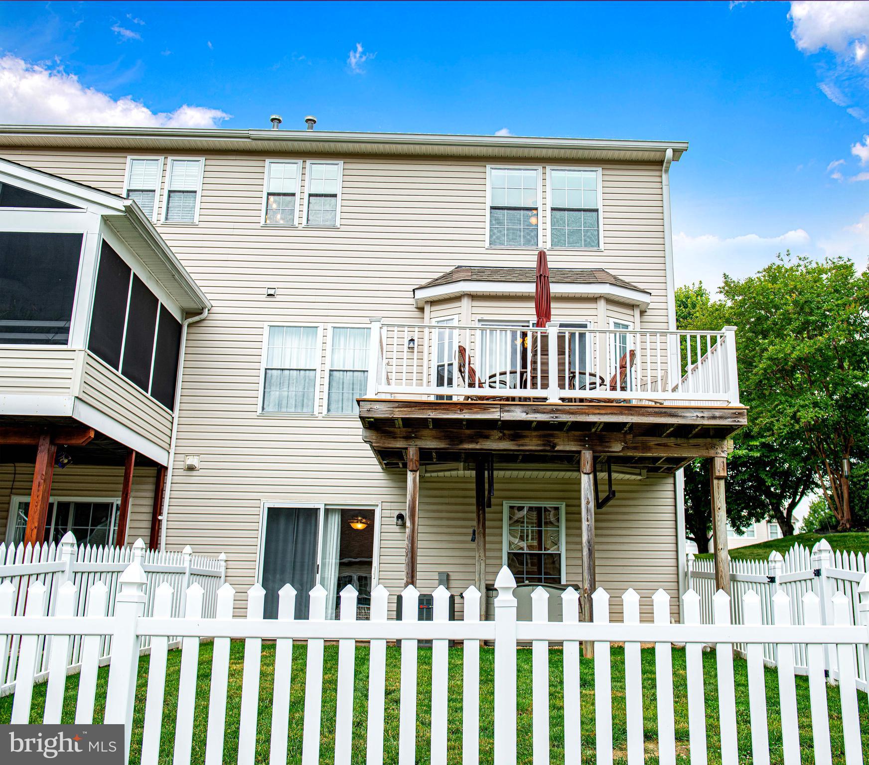 DEER SPRING - Residential