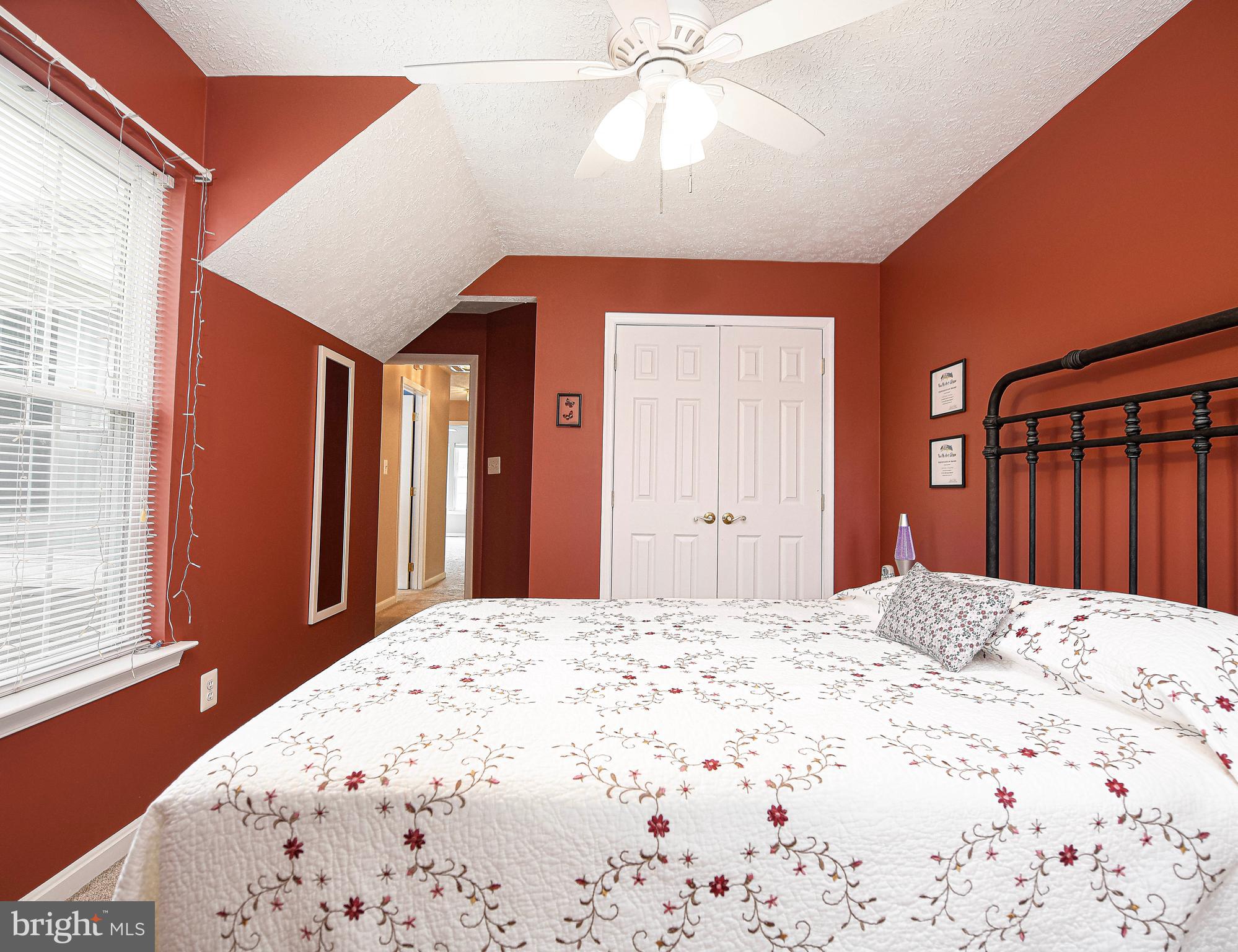 DEER SPRING - Residential
