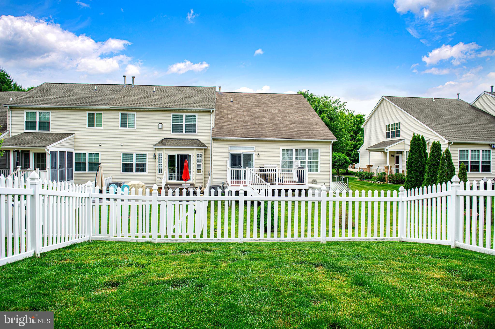 DEER SPRING - Residential