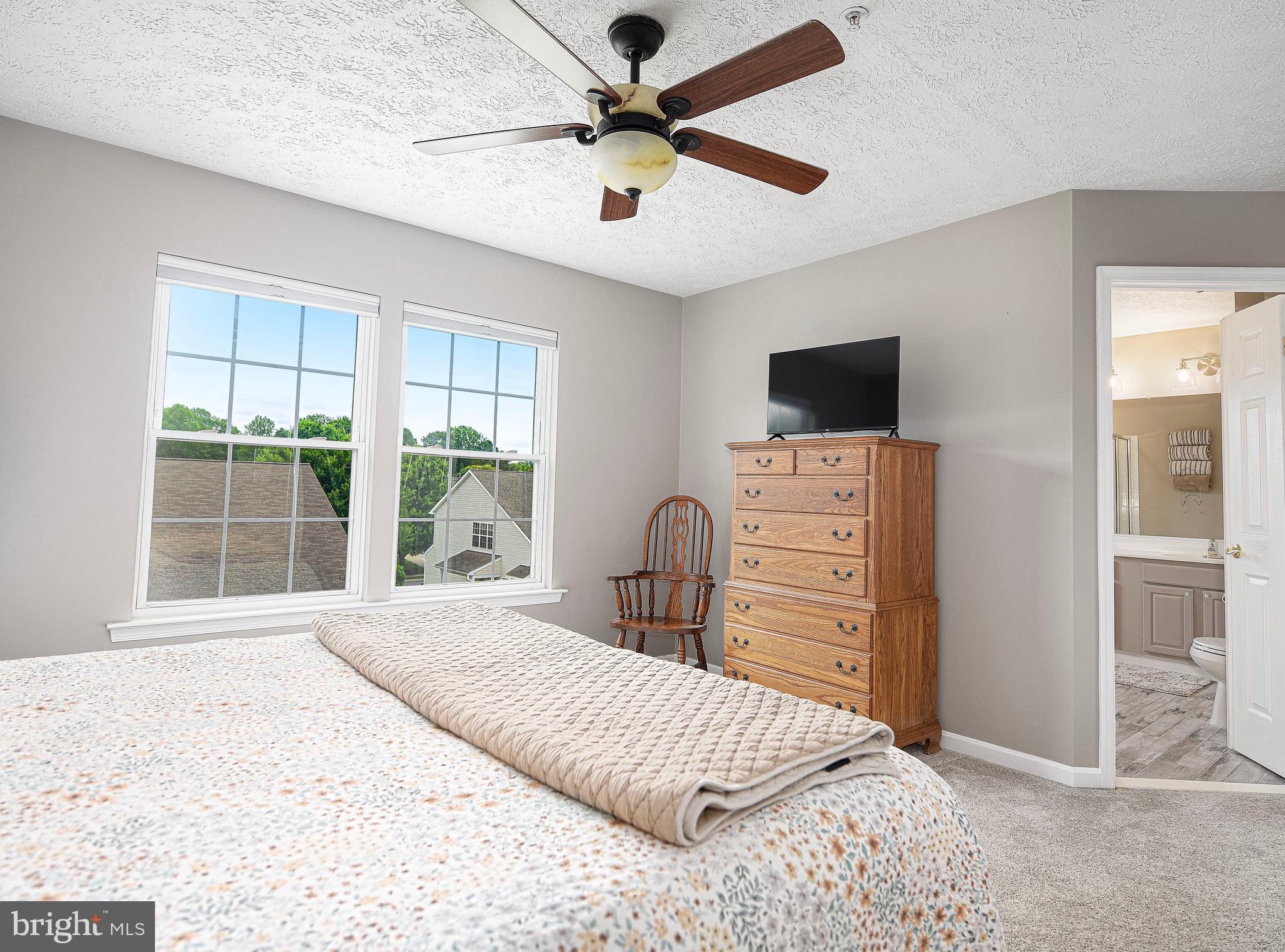 DEER SPRING - Residential